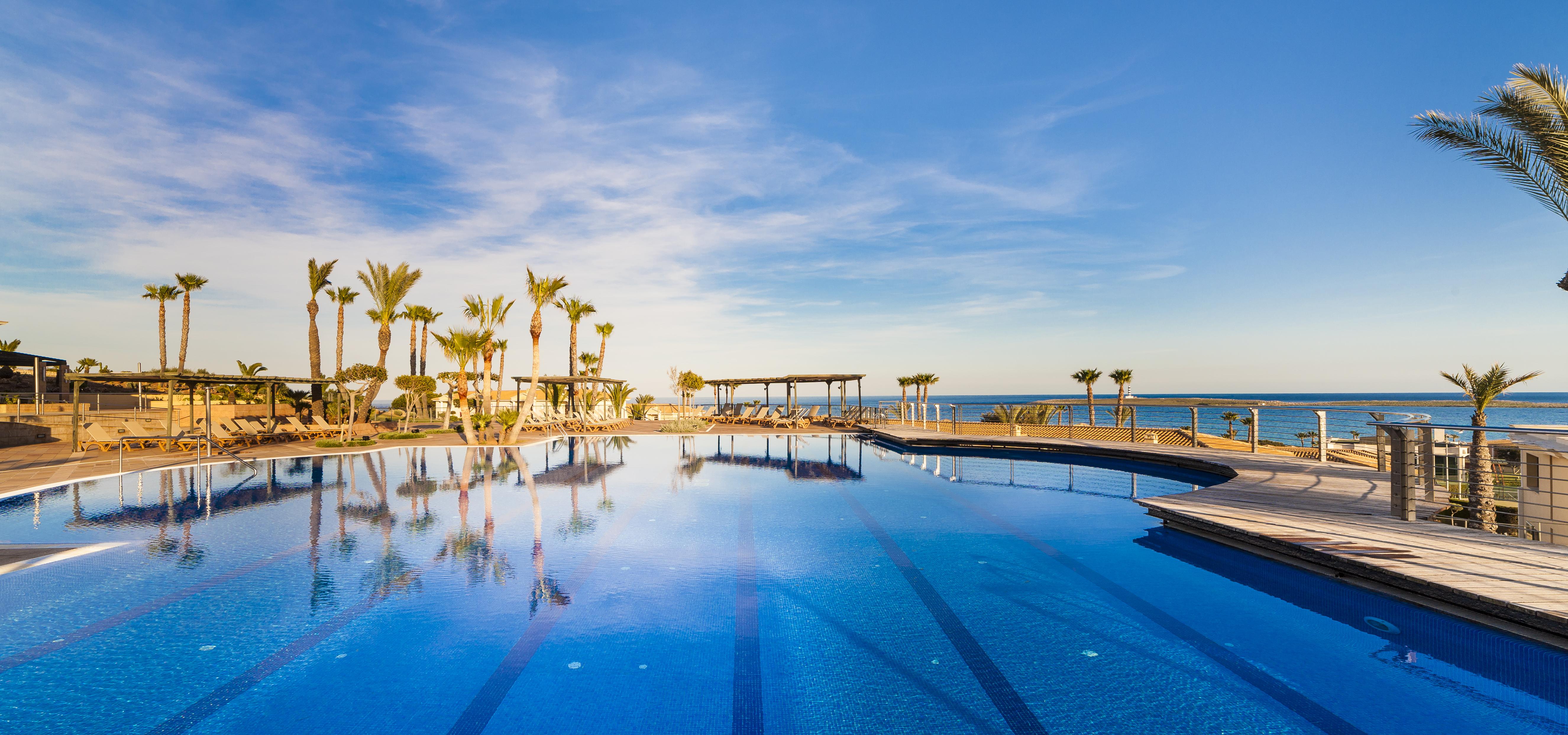 Insotel Punta Prima Resort Екстериор снимка